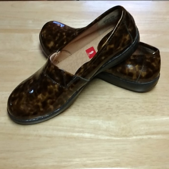 Born Leopard Print Shoe size 9 NWOT - Picture 3 of 5